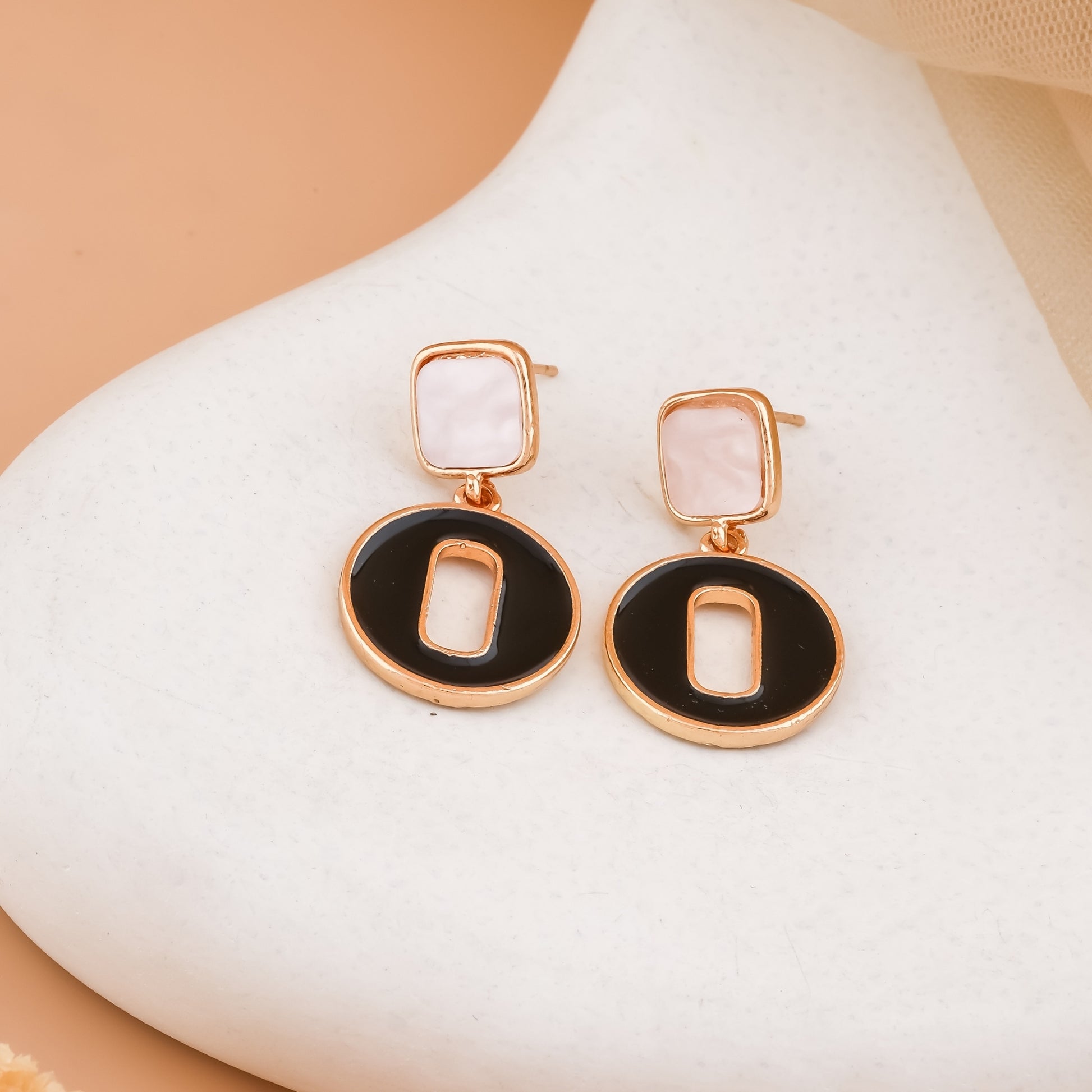 Geometric Dangle Earrings