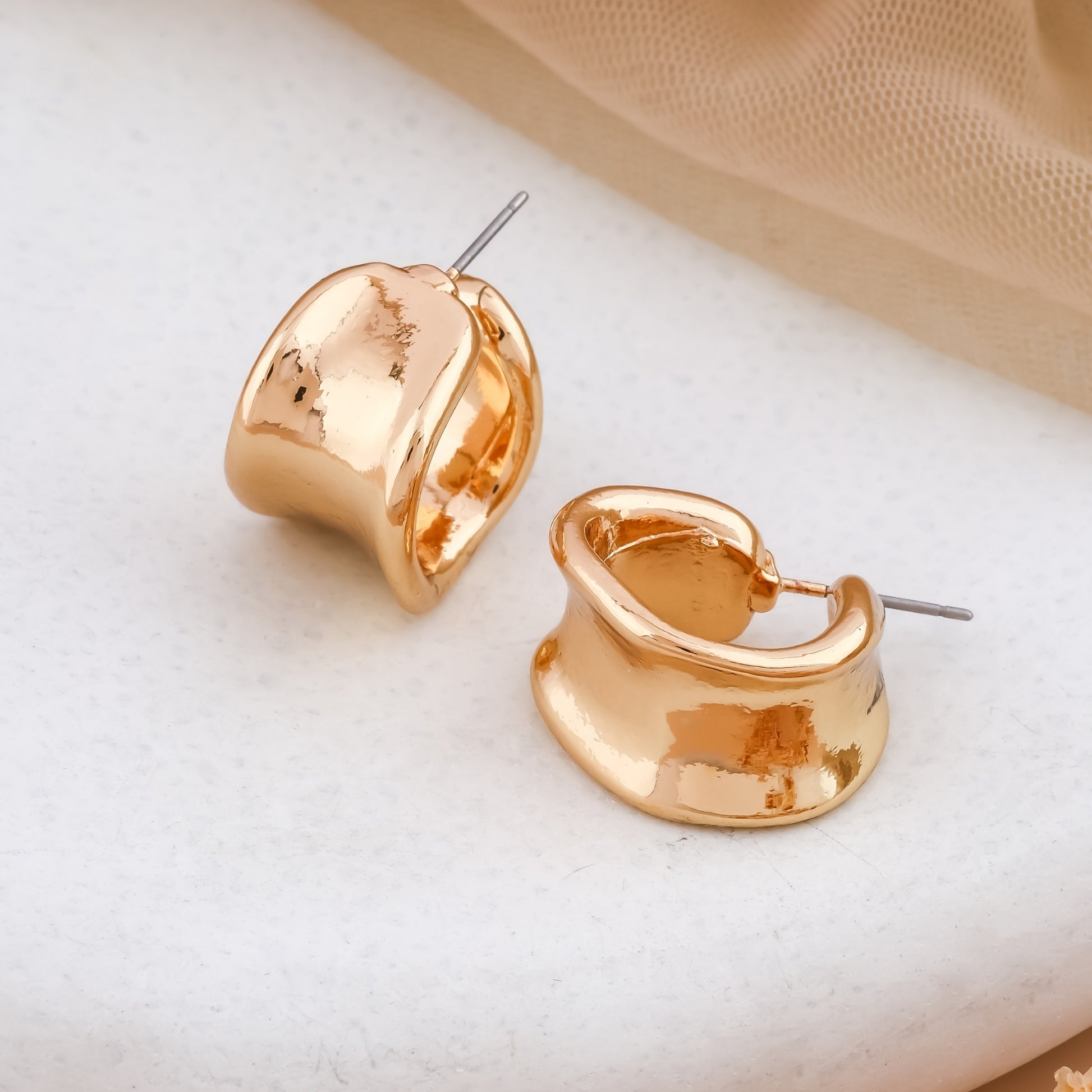 Wavy Gold Hoop Earrings