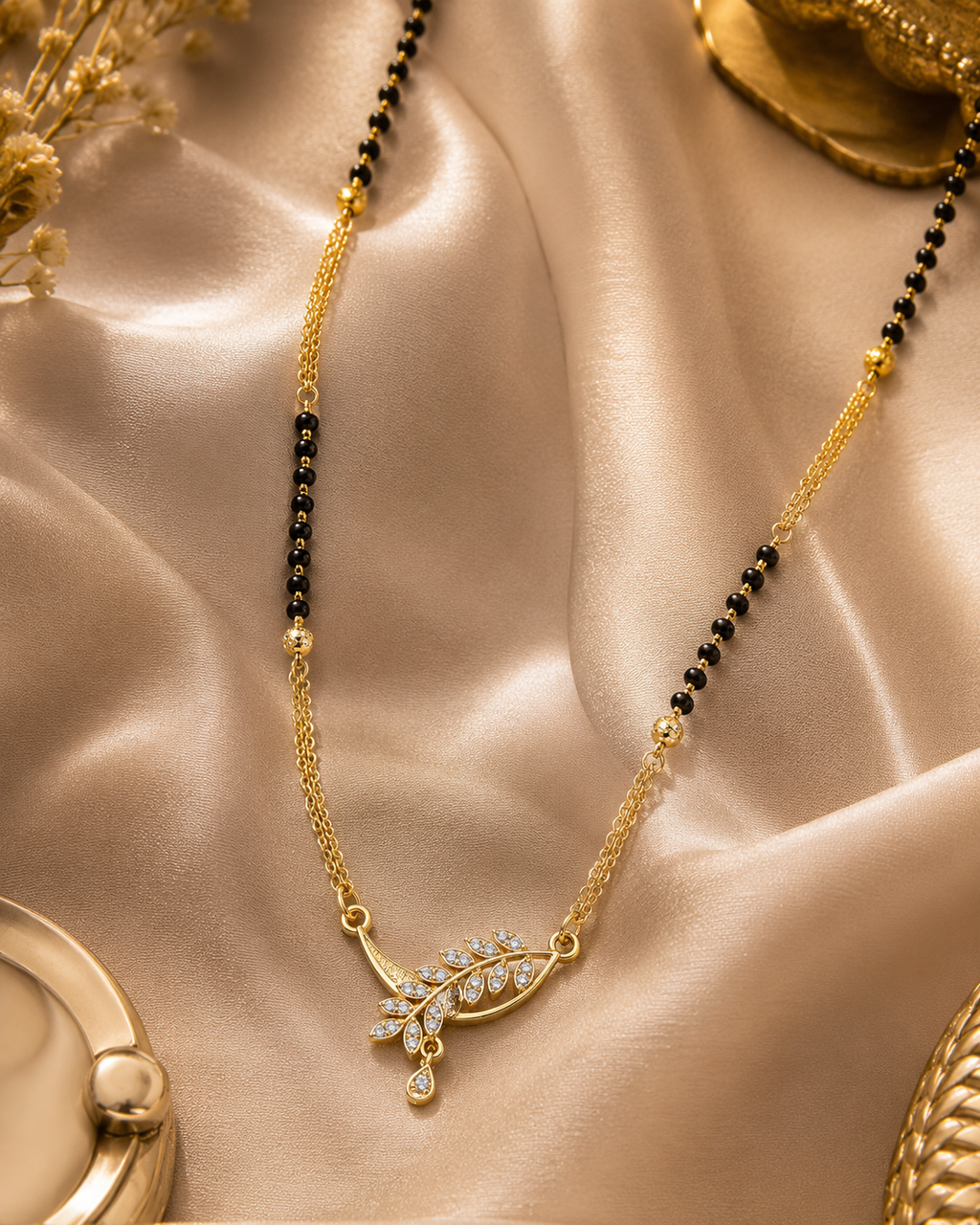 Graceful Vine & Leaf Mangalsutra