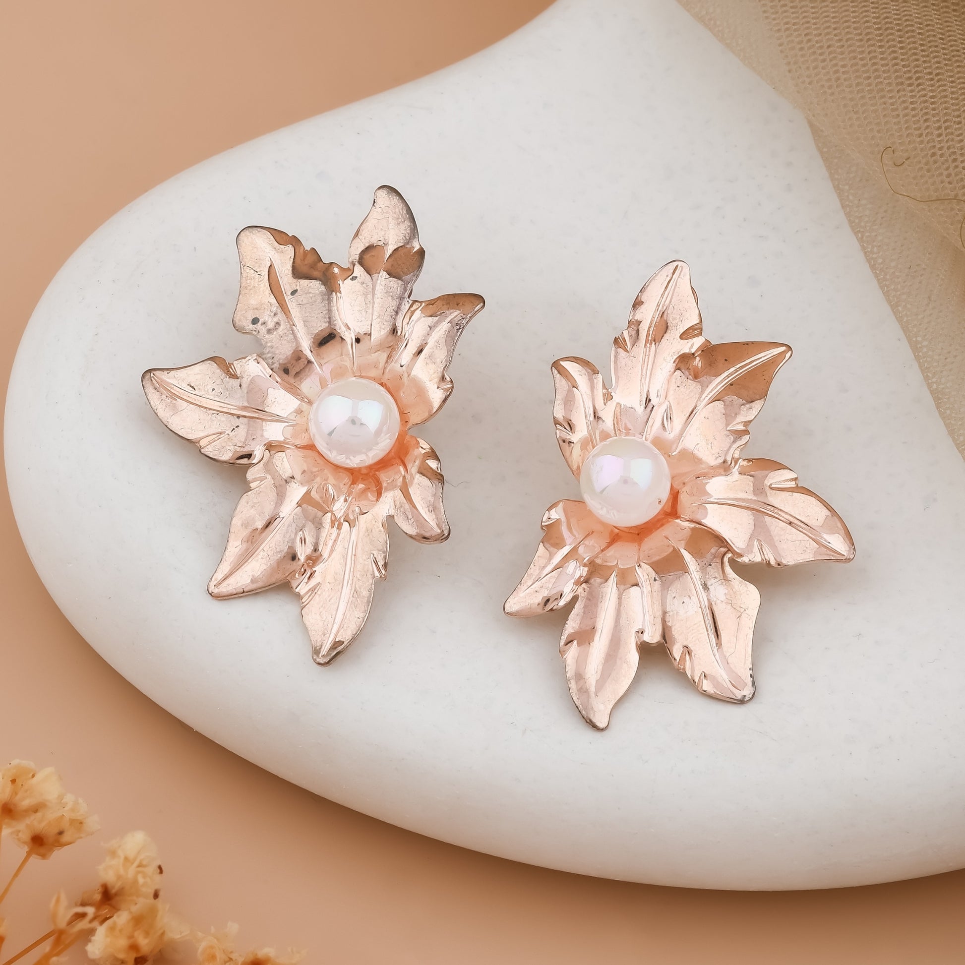 Pearl & Petals Earrings