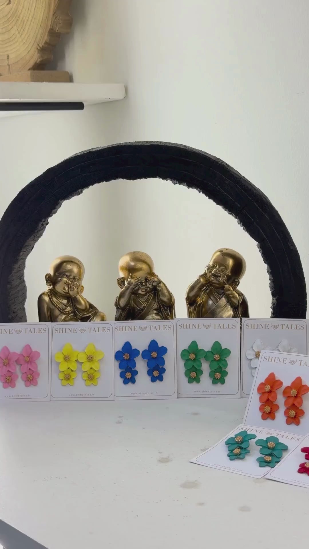 Matte Flower Earrings